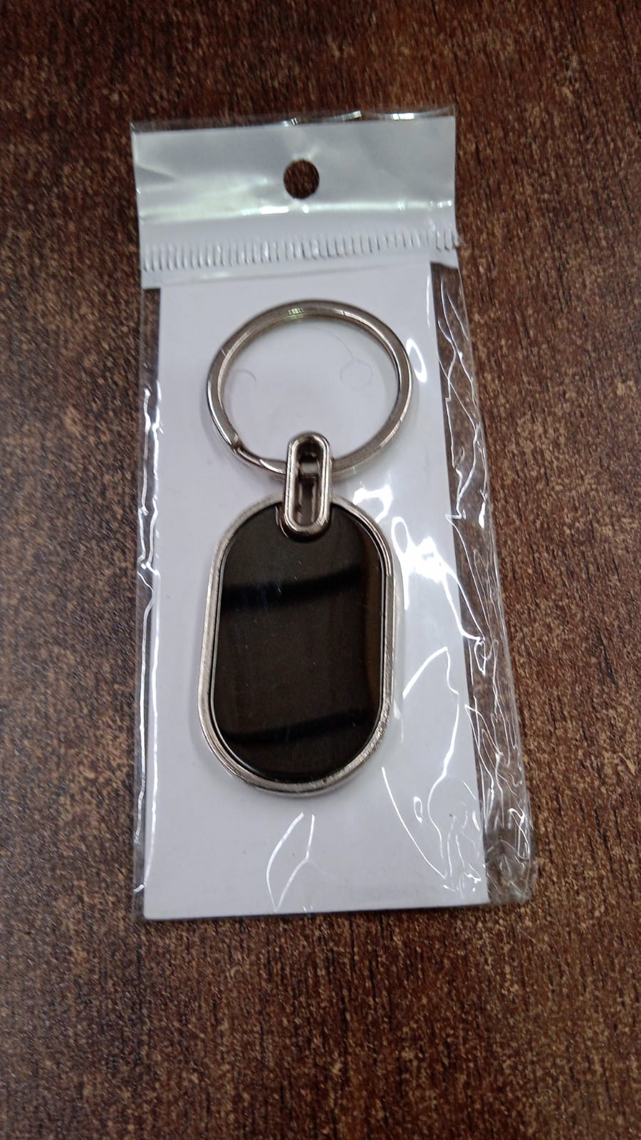 Elegant Black & Silver Oval Metal Keychain (1 Pc)