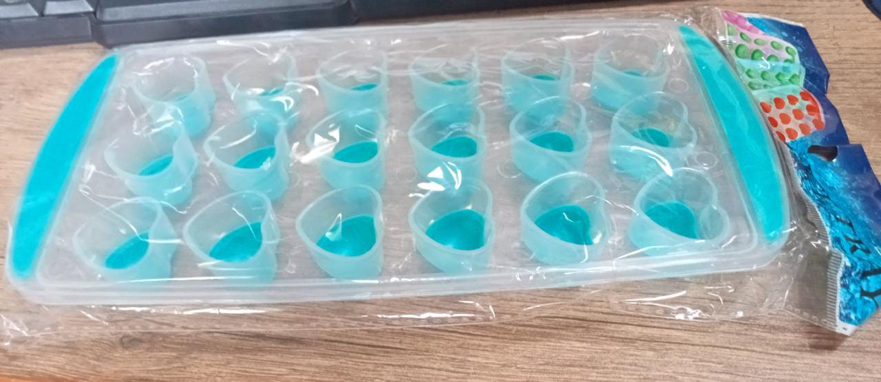 Flexible silicone ice tray with heart-shaped molds