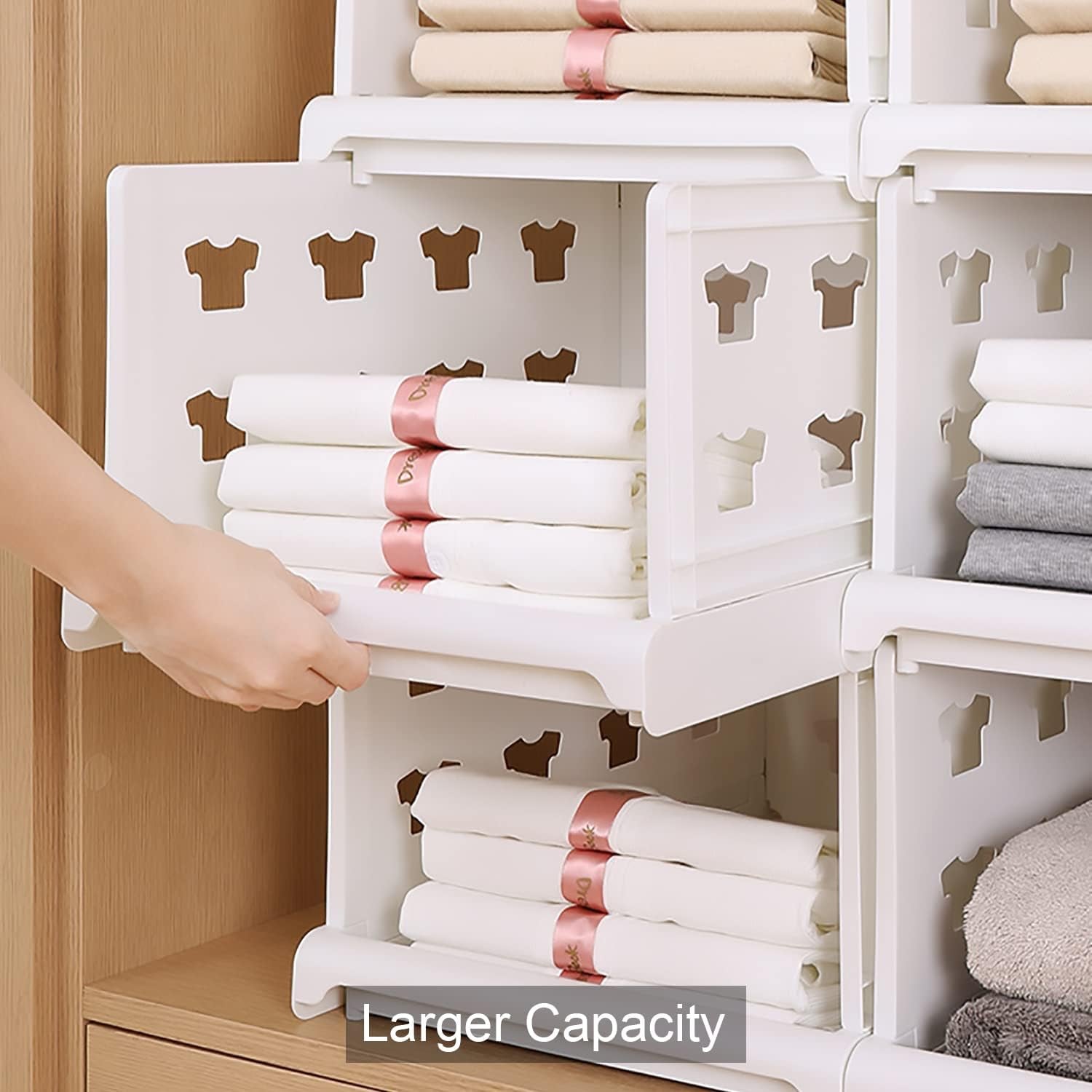 Versatile 4-layer stackable storage cart for organizing