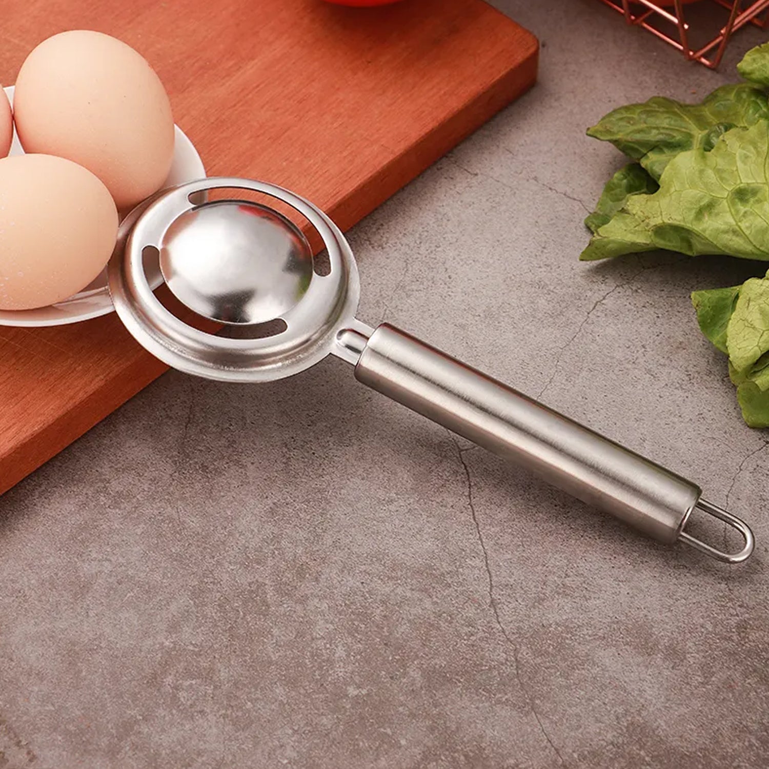 Stainless steel egg yolk and white separator, kitchen gadget.