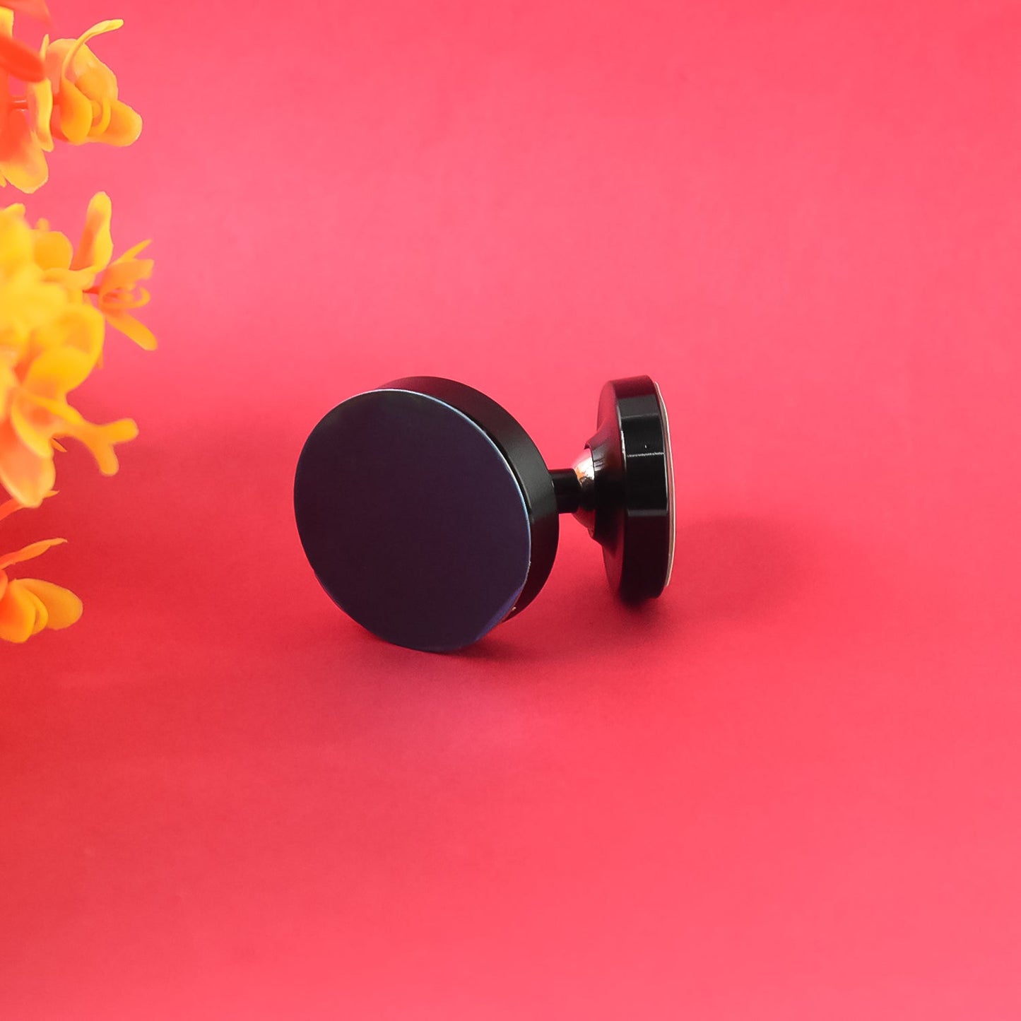 Magnetic Mobile Holder Stand