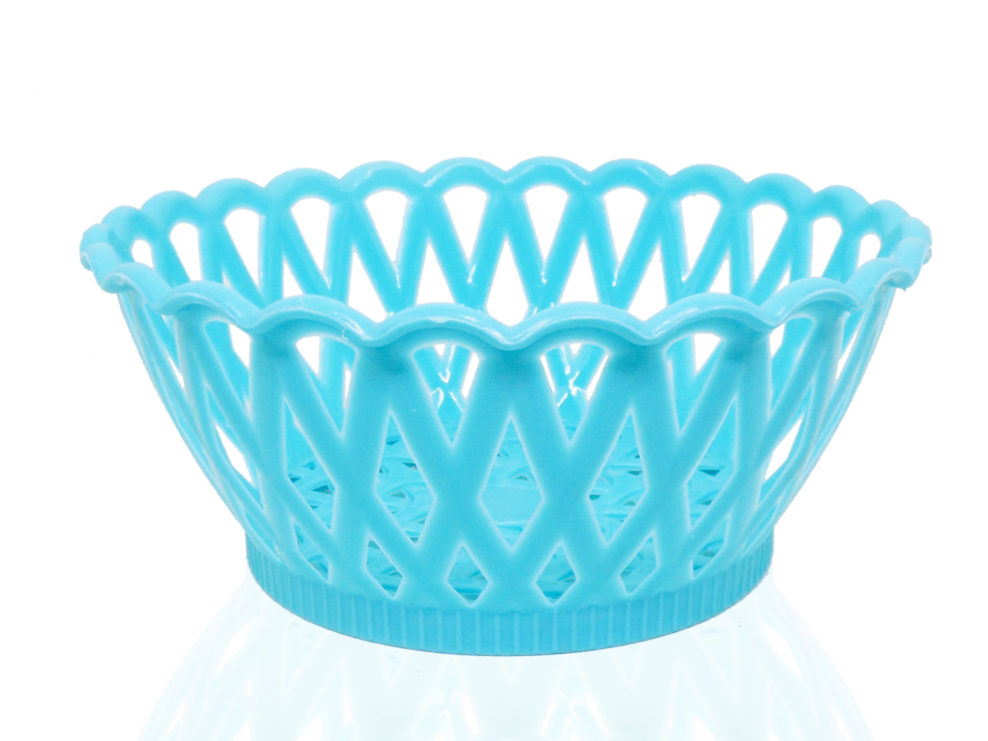 Plastic baskets in round shape for versatile storage.