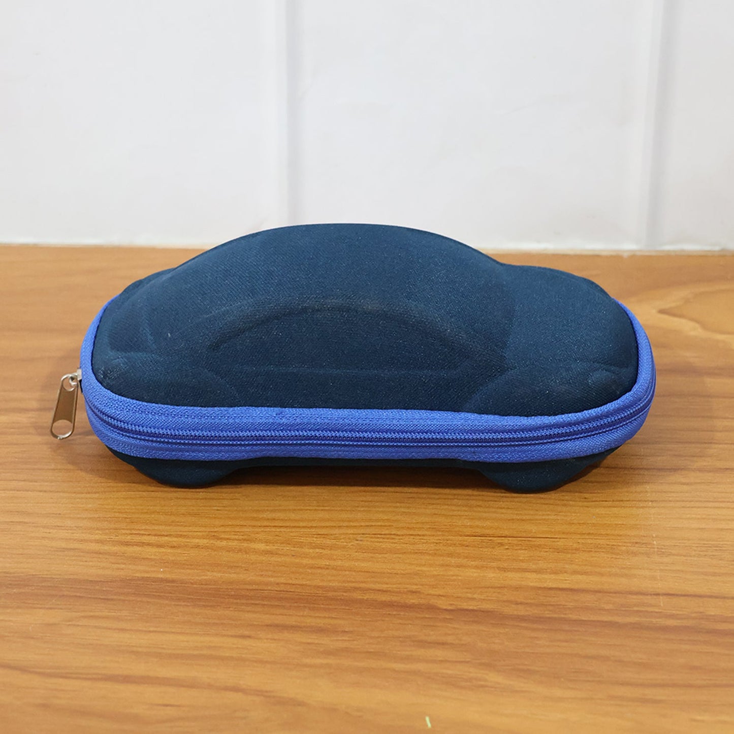 Cartoon Car Shape Sunglasses Box Portable Eyeglasses Case (1 Pc)